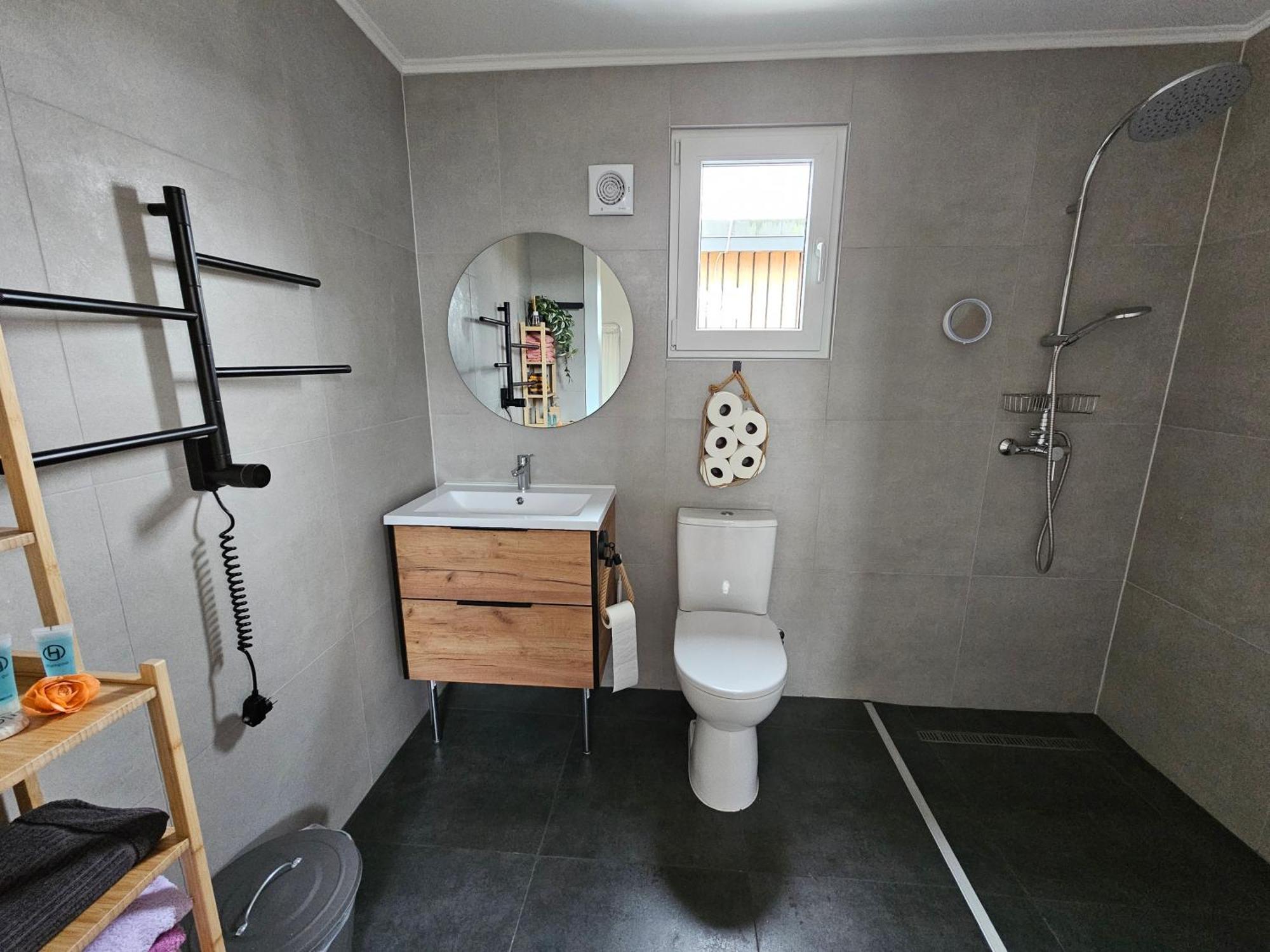 "Chalet Zanna" Opende-Oost Exteriör bild